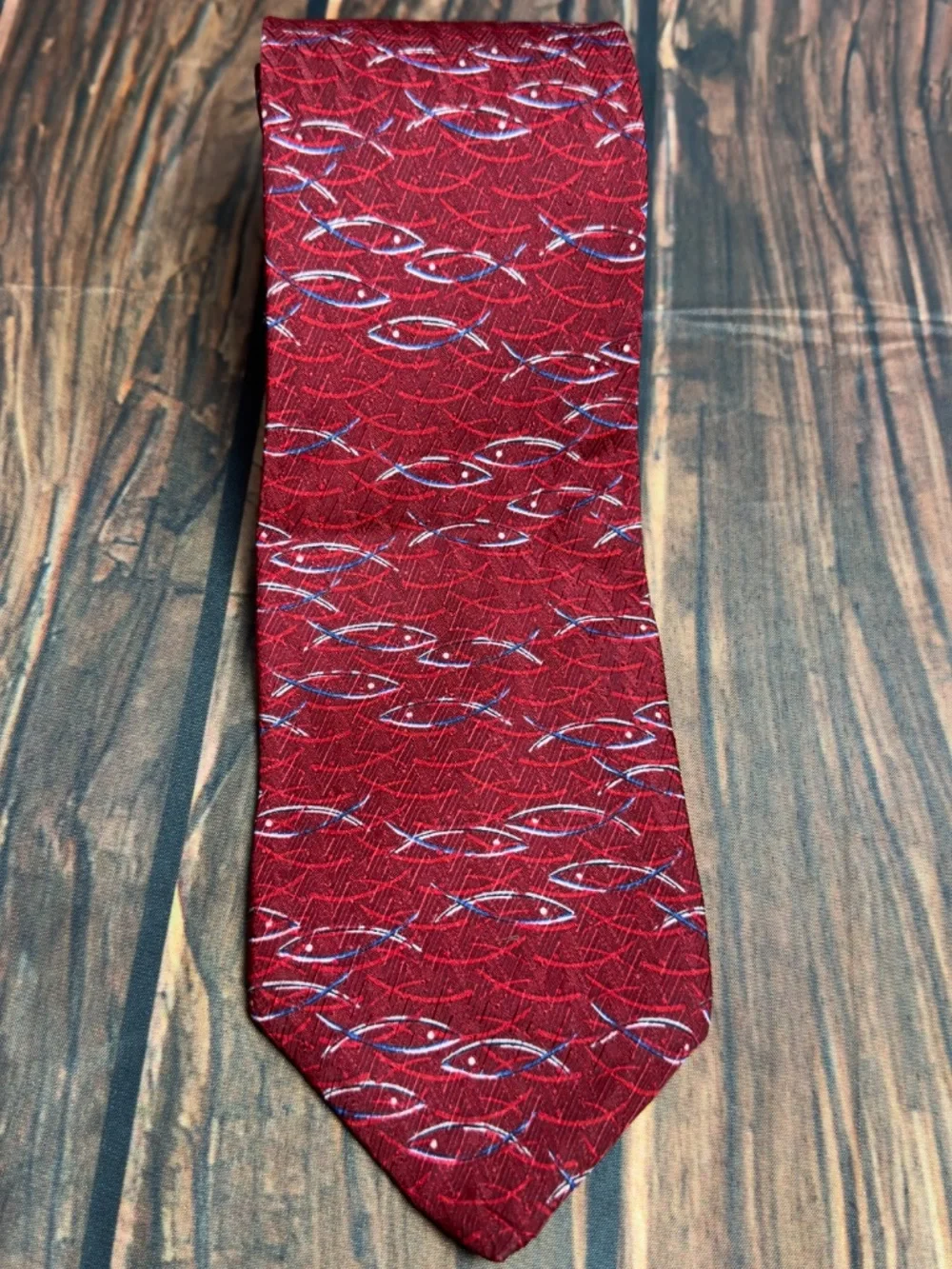Christians Closet XL 100% Silk Red Christian Fish Tie Ichthys Necktie Apprx. 62